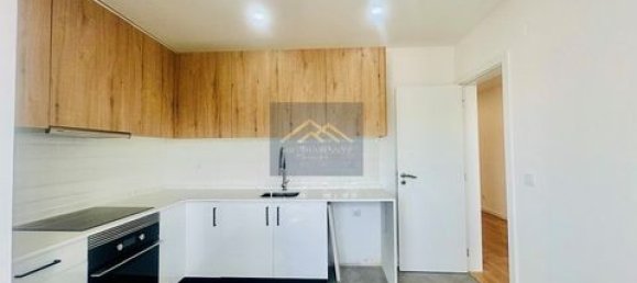 2 Schlafzimmer Wohnung in Almada, Portugal, Nr. 335015 8