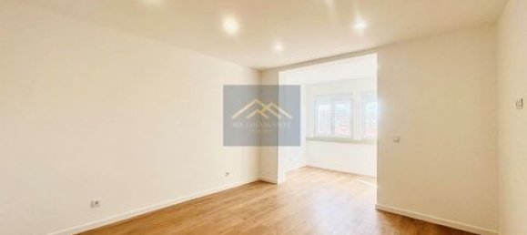 2 Schlafzimmer Wohnung in Almada, Portugal, Nr. 335015 2