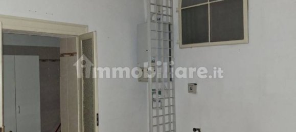 Oficina de 5 habitaciónes en Mantua, Italy No. 327592 12
