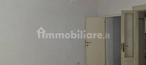 Oficina de 5 habitaciónes en Mantua, Italy No. 327592 10