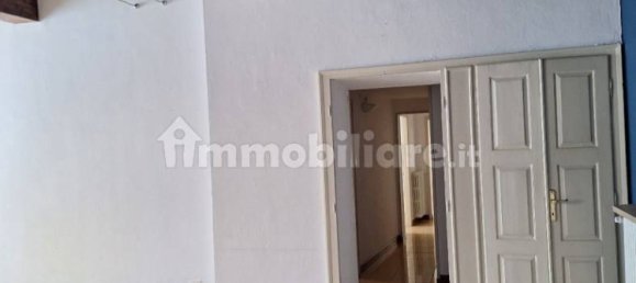 Oficina de 5 habitaciónes en Mantua, Italy No. 327592 5