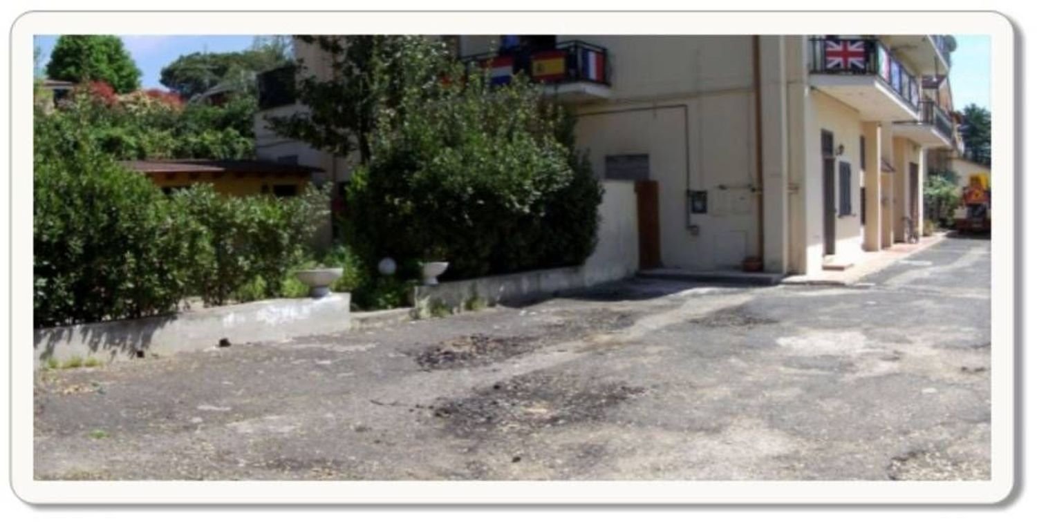 Apartamento de 2 habitaciónes en Valmontone, Italy No. 32470