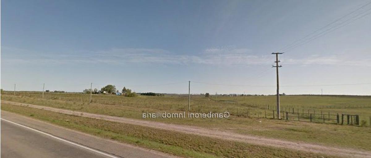 3 bedrooms House in Durazno, Uruguay No. 4792