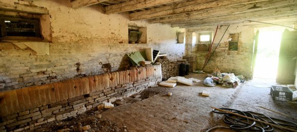 10 rooms House in Montottone, Italy No. 160790 9