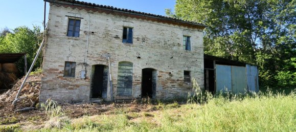 10 rooms House in Montottone, Italy No. 160790 10
