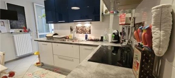 Apartamento de 4 divisões em Empoli, Italy N.º 22379 9