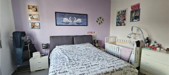 Apartamento de 4 divisões em Empoli, Italy N.º 22379 16