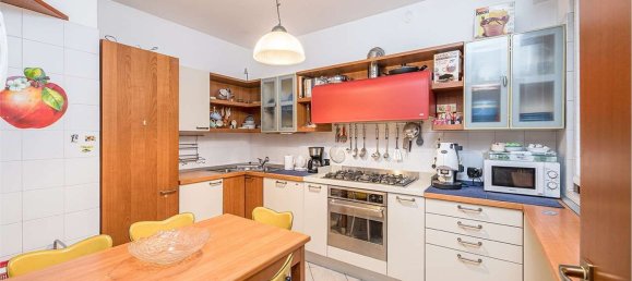 Apartamento de 4 divisões em Cesano Maderno, Italy N.º 314712 9