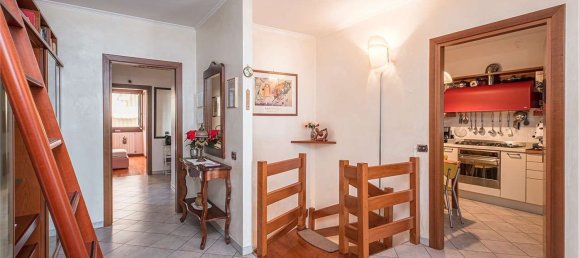 Apartamento de 4 divisões em Cesano Maderno, Italy N.º 314712 8