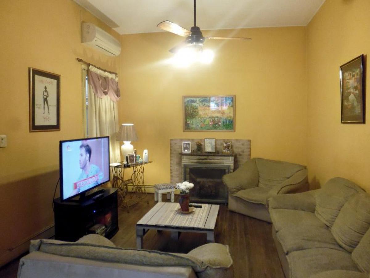 4 bedrooms House in Buenos Aires, Argentina No. 76889