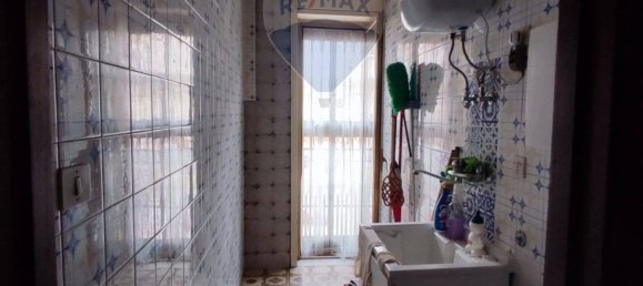 Apartamento de 2 dormitorios en Catania, Italy No. 327994 11