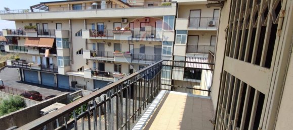 Apartamento de 2 dormitorios en Catania, Italy No. 327994 5