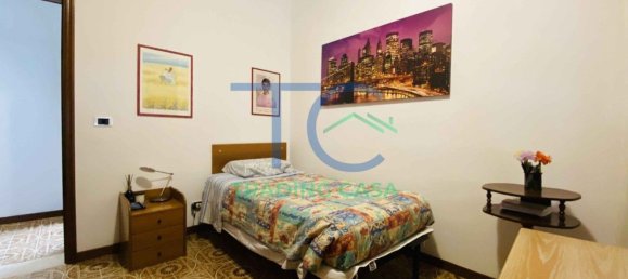 570m² Building in Piacenza, Italy No. 342088 16