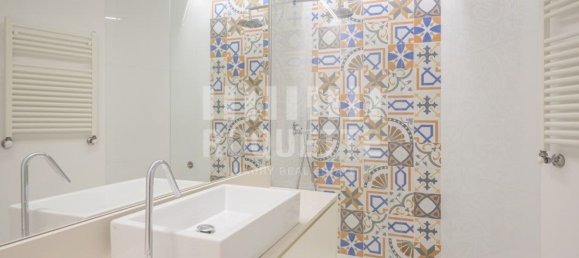 5 bedrooms House in Porto, Portugal No. 120134 18