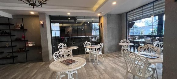 28 rooms Property in Lara, Turkey No. 10443 5