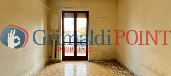 5 rooms Apartment in Lecce, Italy No. 53425 10