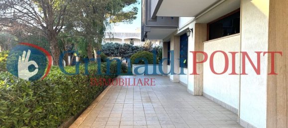 5 rooms Apartment in Lecce, Italy No. 53425 11