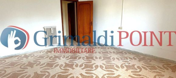 5 rooms Apartment in Lecce, Italy No. 53425 8