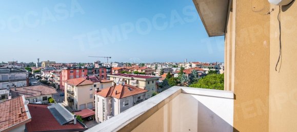 4 rooms Apartment in Rimini, Italy No. 274930 11