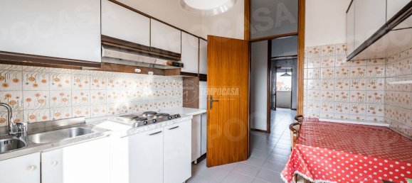 4 rooms Apartment in Rimini, Italy No. 274930 10