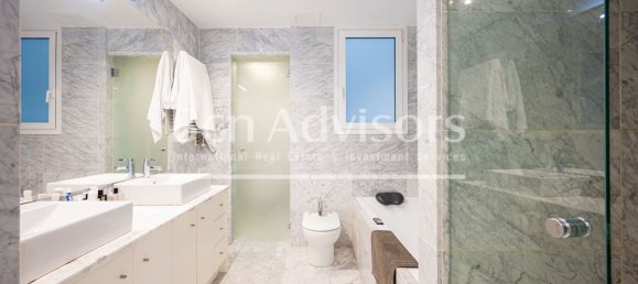 4 bedrooms Apartment in Eixample, Spain No. 164765 87