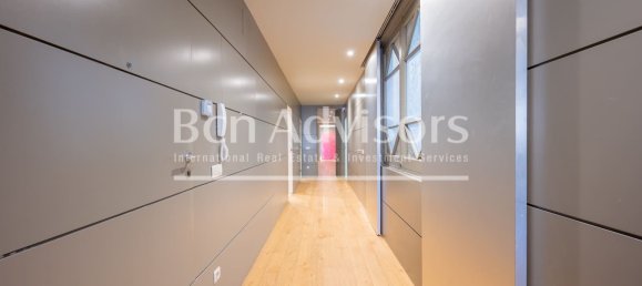 4 bedrooms Apartment in Eixample, Spain No. 164765 43