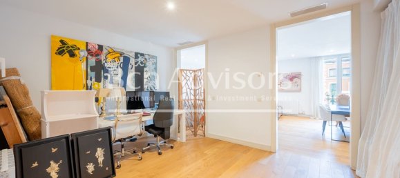 4 bedrooms Apartment in Eixample, Spain No. 164765 24