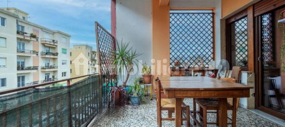 Apartamento T5 em Cagliari, Italy N.º 336639 48
