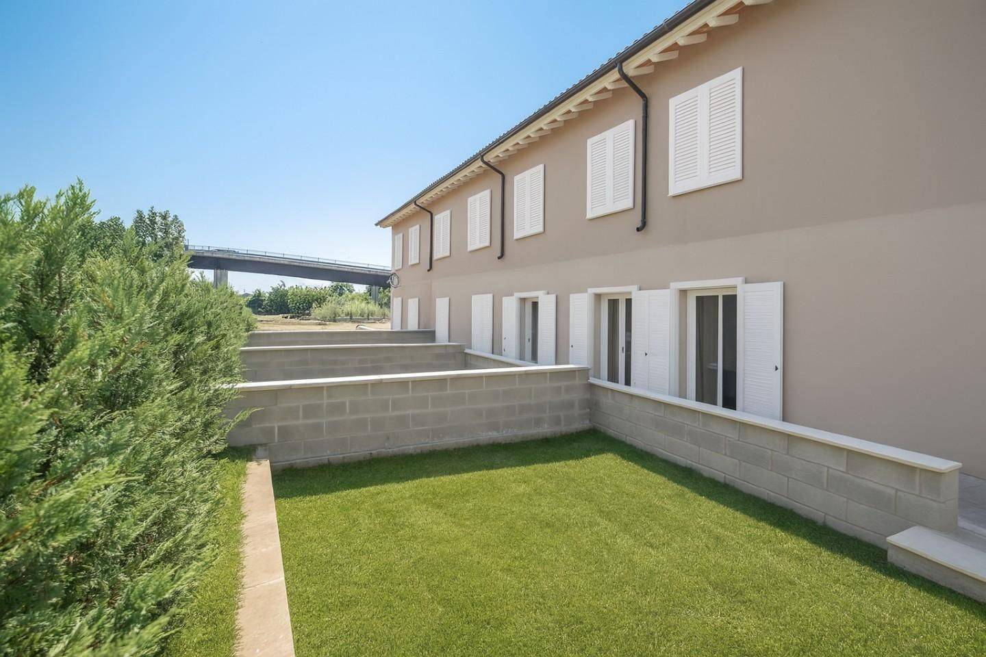 3 bedrooms House in Cascina, Italy No. 272957