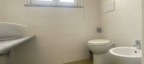 2 chambres Appartement à Turin, Italy No. 347059 9