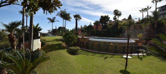 4 bedrooms Townhouse in Marbella, Spain No. 43727 30