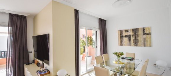 4 bedrooms Townhouse in Marbella, Spain No. 43727 7
