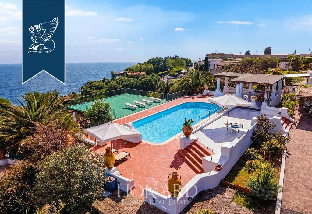 10 Schlafzimmer Villa in Lipari, Italy, Nr. 389908