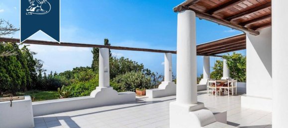 10 Schlafzimmer Villa in Lipari, Italy, Nr. 389908 15