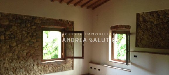 6 bedrooms House in Pisa, Italy No. 238612 8