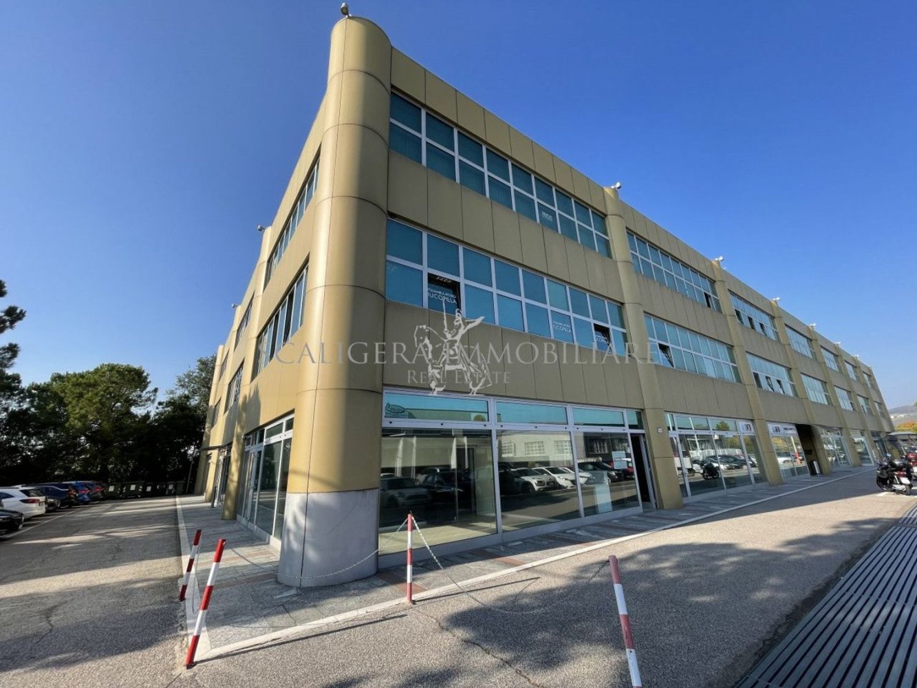 Imóvel comercial em San Martino Buon Albergo, Italy 90 m² N.º 179115
