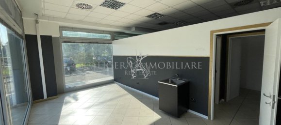 Imóvel comercial em San Martino Buon Albergo, Italy 90 m² N.º 179115 5