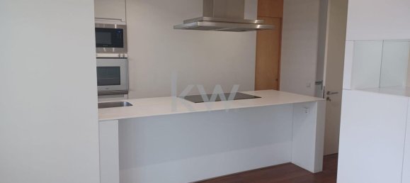 4 غرف نوم منزل ذو طابقين في Cascais, Portugal رقم 96370 5