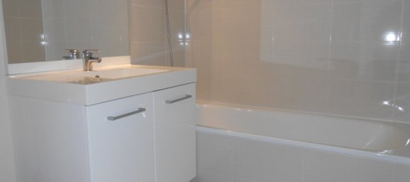 2 bedrooms Apartment in Bruges, France No. 317784 3