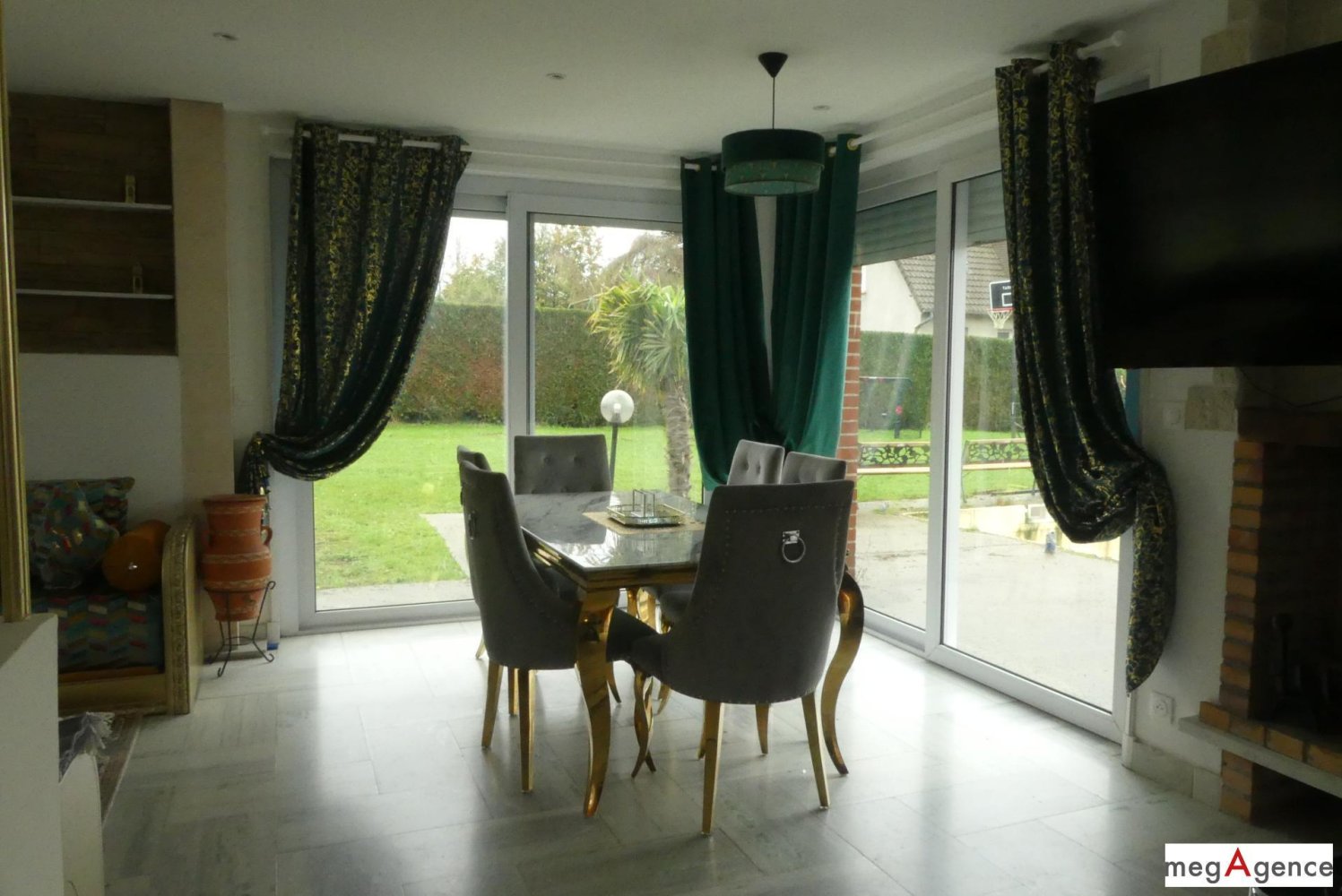 4 chambres Maison à Fressenneville, France No. 224306