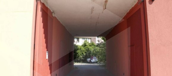 Almacén en Brugherio, Italy 270 m² No. 28958 9