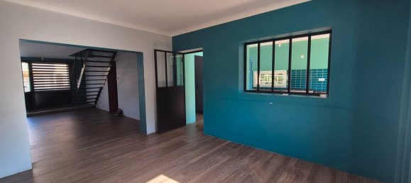 5 bedrooms House in Bourg-les-Valence, France No. 342530 3