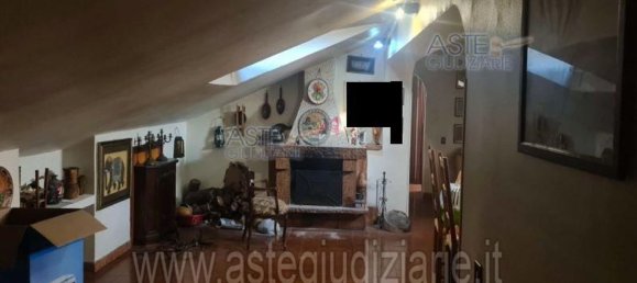 7 rooms Apartment in Frascati, Italy No. 12570 24