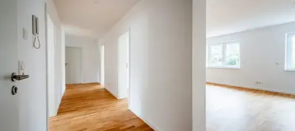 5 chambres Appartement à Frankfurt am Main, Germany No. 37368 5