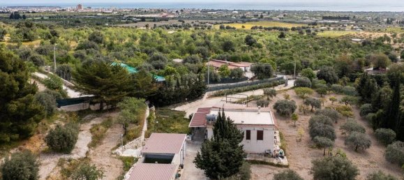 2 bedrooms Villa in Avola, Italy No. 301848 6