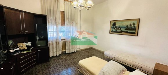 3 bedrooms Villa in Ravenna, Italy No. 299131 7