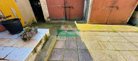 3 bedrooms Villa in Ravenna, Italy No. 299131 2