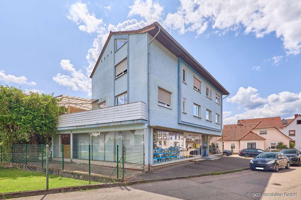 7 bedrooms Building in Neckar-Odenwald-Kreis, Germany No. 266922