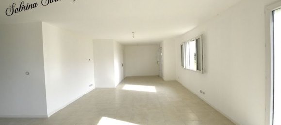 3 Schlafzimmer Haus in La Genete, France, Nr. 265345 6