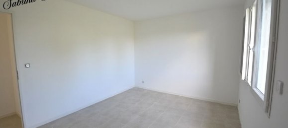 3 Schlafzimmer Haus in La Genete, France, Nr. 265345 7